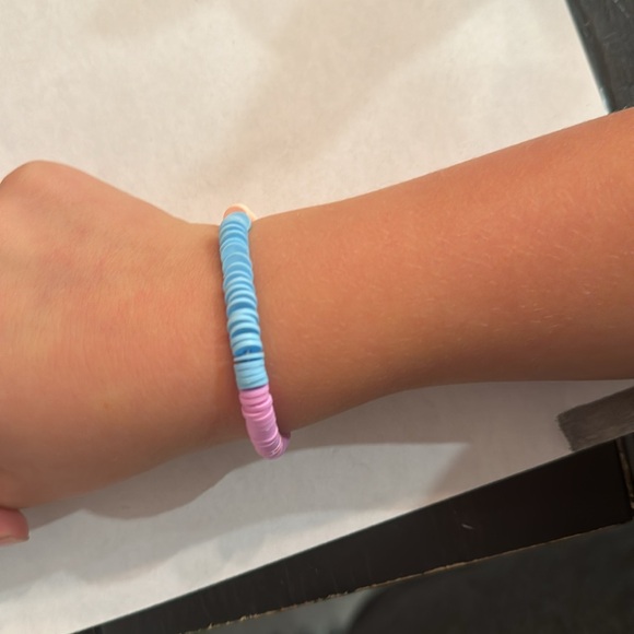 Smaller handmade necklace or bracelet. - Picture 2 of 2